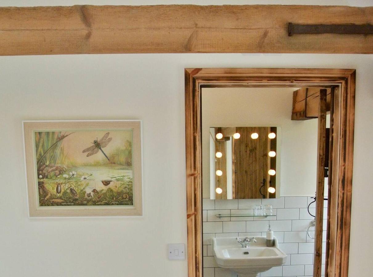 Nest Holiday Hideaway Wren Cottage Stunning Area! Чърч Стретън Екстериор снимка