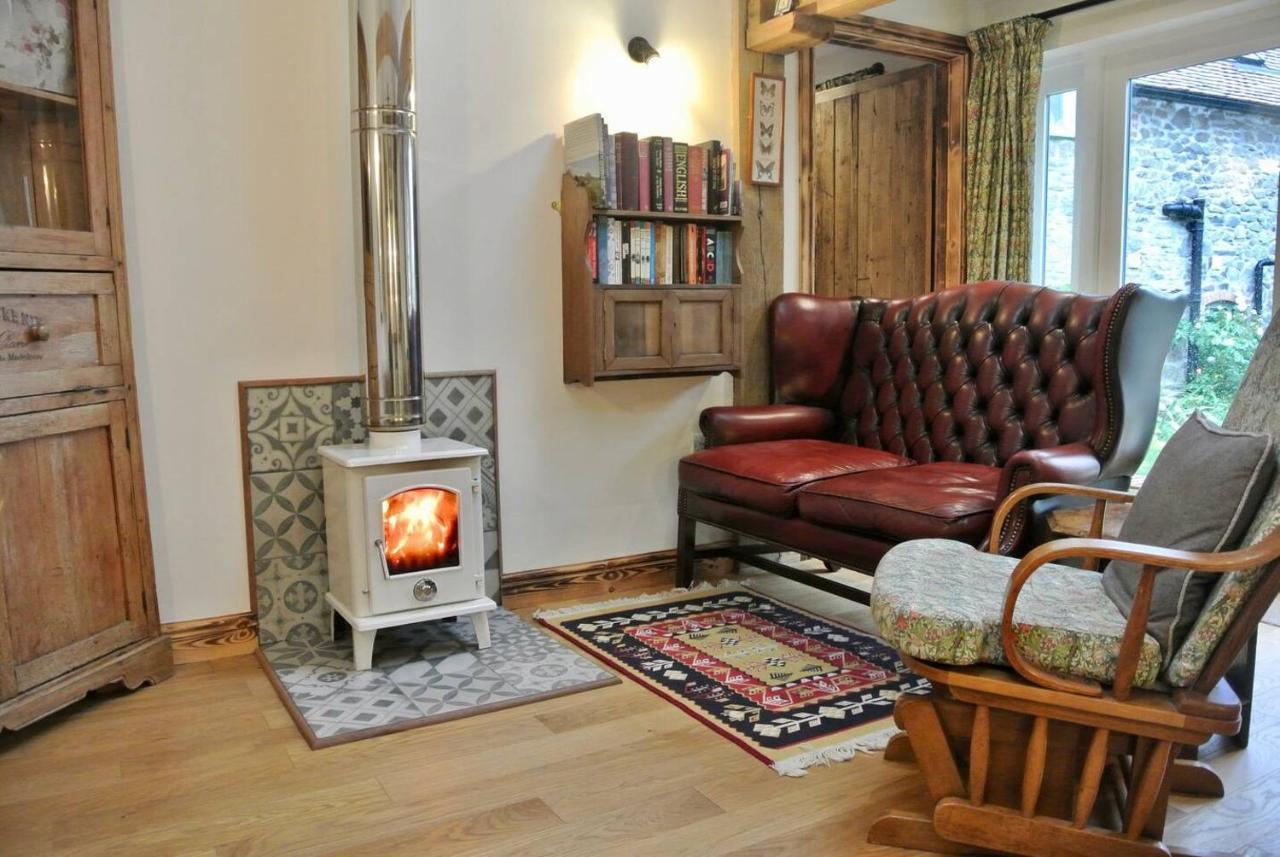 Nest Holiday Hideaway Wren Cottage Stunning Area! Чърч Стретън Екстериор снимка